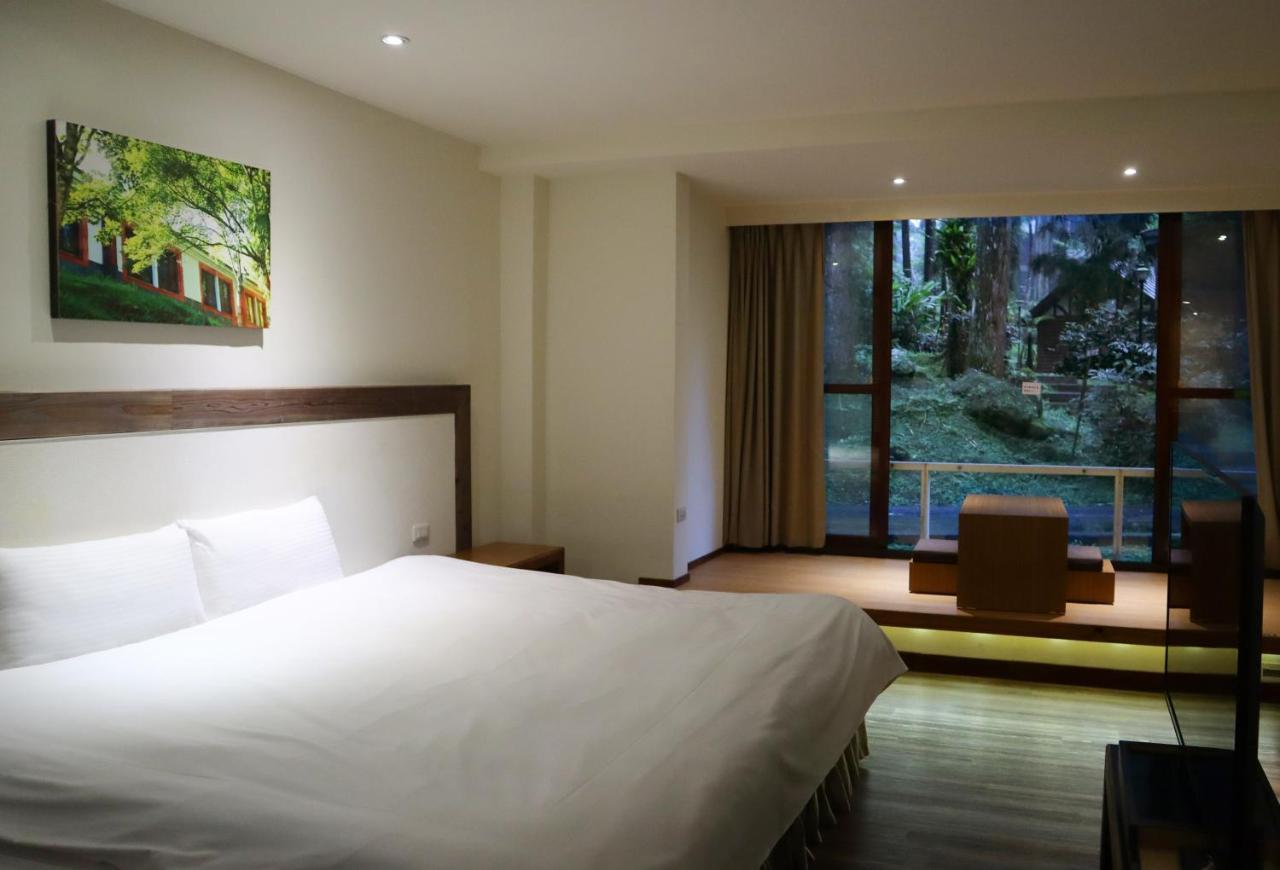 Howard Resort Xitou Lugu Exterior foto