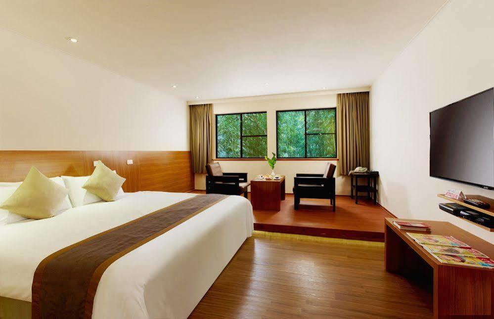 Howard Resort Xitou Lugu Exterior foto
